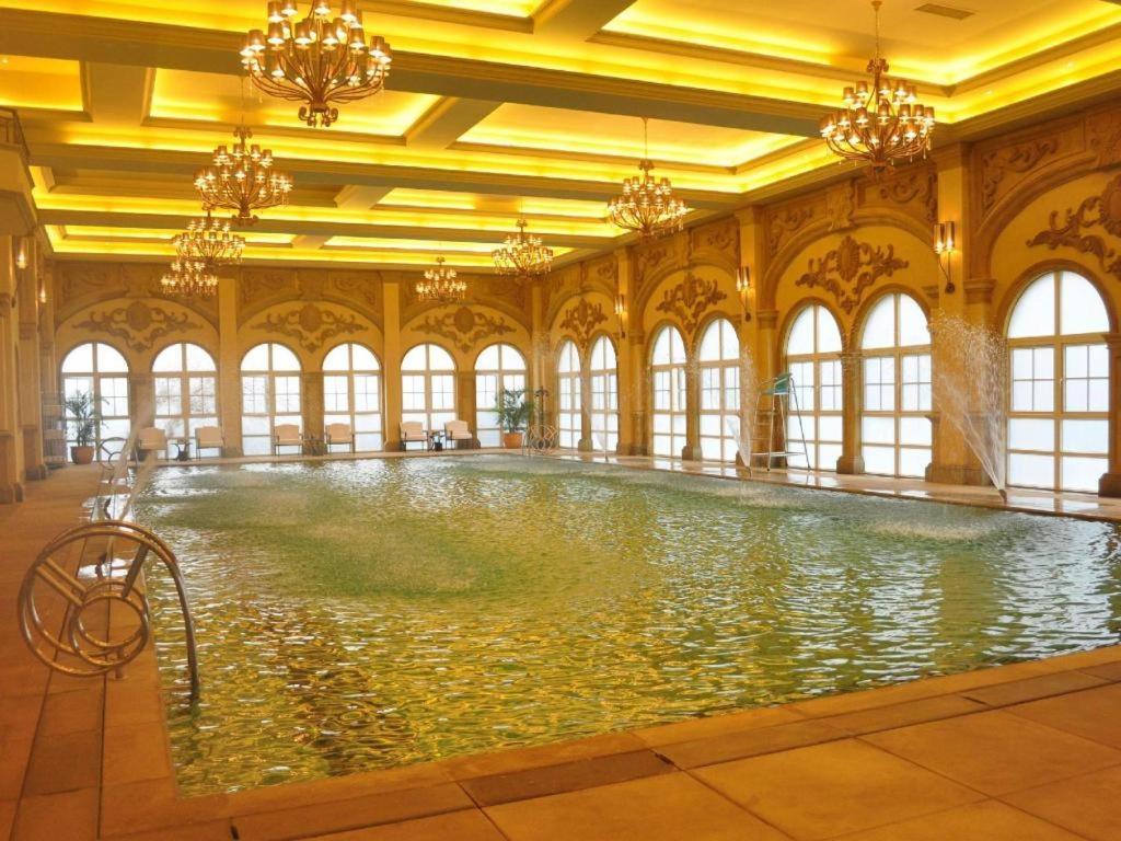 Dragon Lake Princess Hotel Kuangcsou Kültér fotó