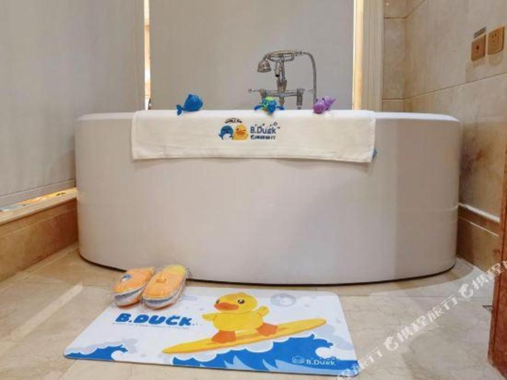 Dragon Lake Princess Hotel Kuangcsou Kültér fotó